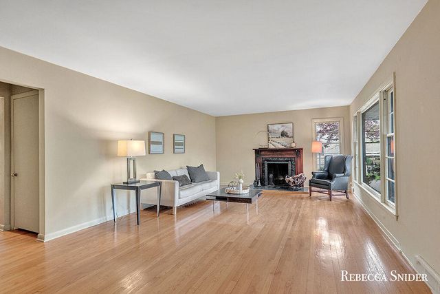3134 Midland Drive, Grand Rapids, MI 49506