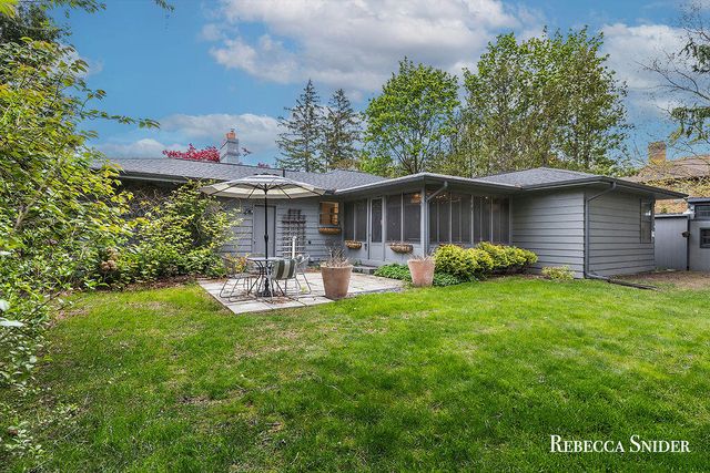 3134 Midland Drive, Grand Rapids, MI 49506