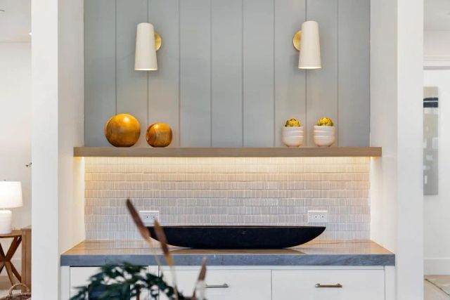 270 Normandy Lane, Carlsbad, CA 92008