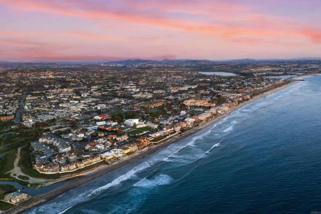 270 Normandy Lane, Carlsbad, CA 92008