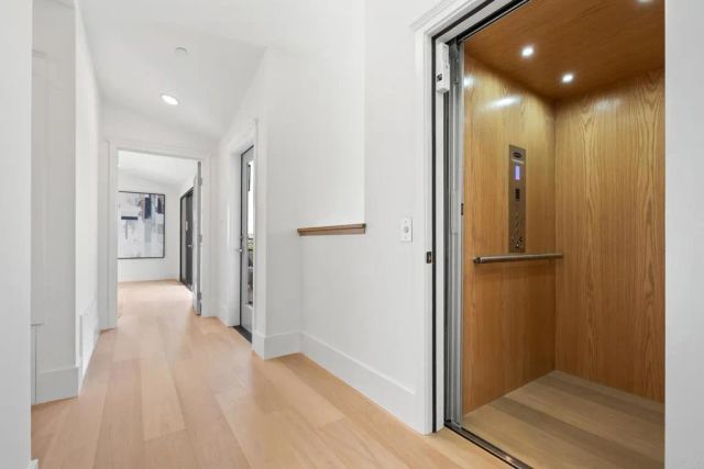 270 Normandy Lane, Carlsbad, CA 92008