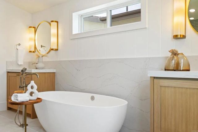 270 Normandy Lane, Carlsbad, CA 92008