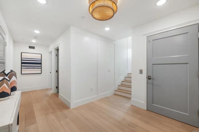 270 Normandy Lane, Carlsbad, CA 92008