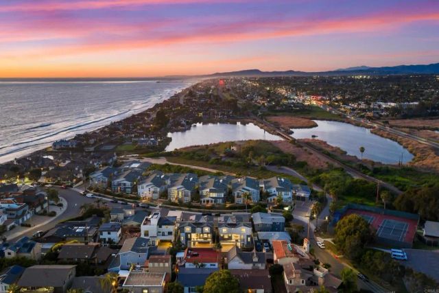 270 Normandy Lane, Carlsbad, CA 92008