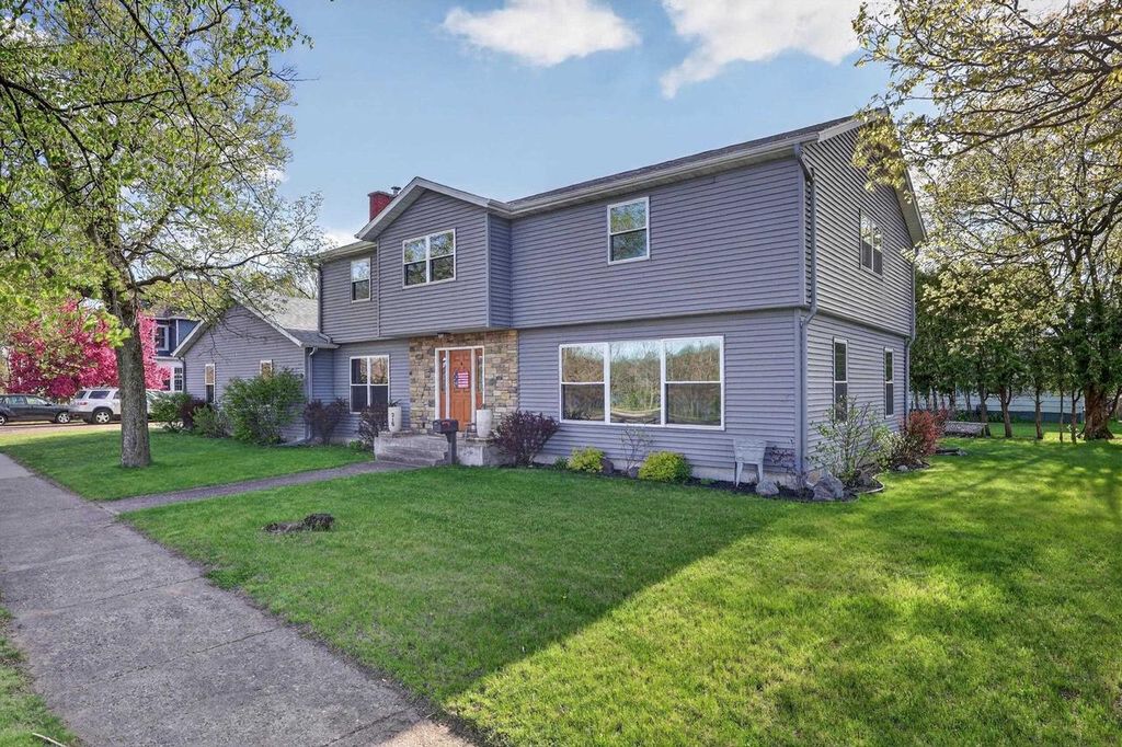 315 PROSPECT AVENUE, Nekoosa, WI 54457