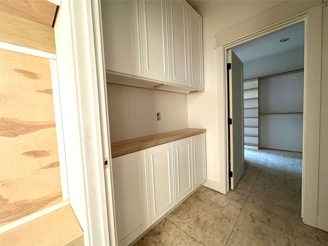 880 Harrington Way, Waukee, IA 50263