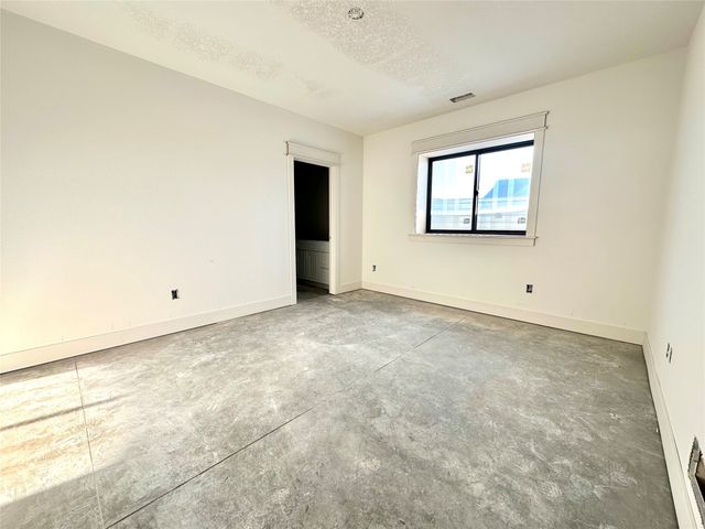 880 Harrington Way, Waukee, IA 50263