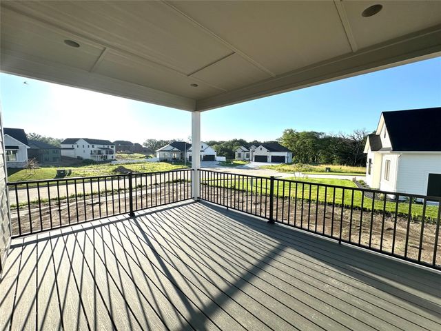 880 Harrington Way, Waukee, IA 50263