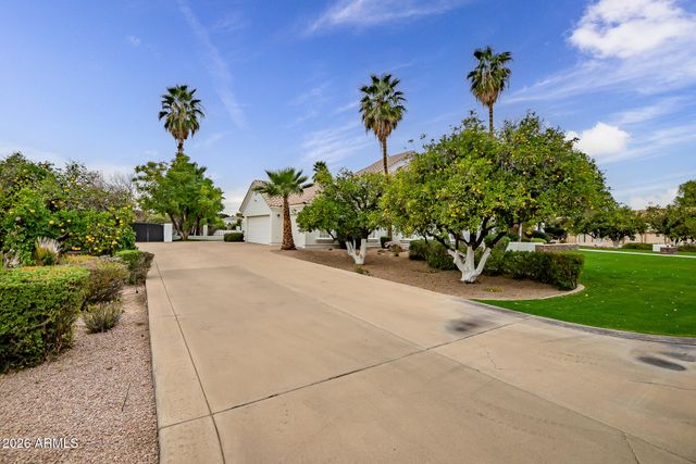 4222 E MCLELLAN Circle 17, Mesa, AZ 85205