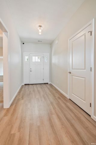 1816 SOUTHRIDGE Drive, Frankfort, IN 46041