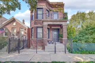 3402 S Bell Avenue, Chicago, IL 60608