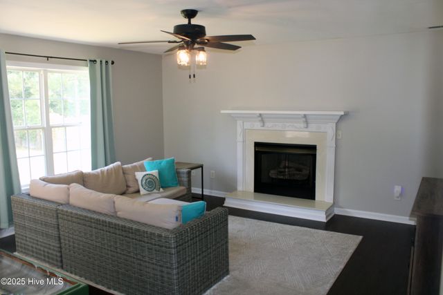 230 Yearling Loop, Jacksonville, NC 28540
