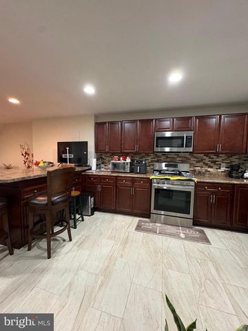 5960 LORETTO AVE, Philadelphia, PA 19149