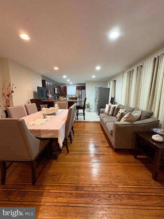 5960 LORETTO AVE, Philadelphia, PA 19149