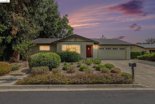 5545 Southbrook Dr, Clayton, CA 94517