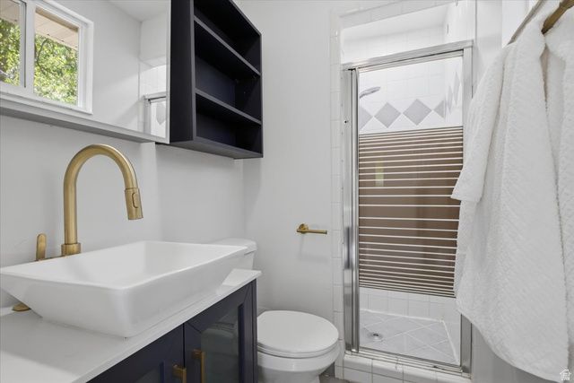 6557 S 2600 E, Cottonwood Heights, UT 84121