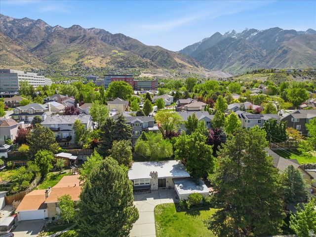 6557 S 2600 E, Cottonwood Heights, UT 84121