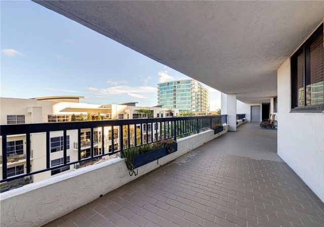 530 E CENTRAL BOULEVARD 306, Orlando, FL 32801