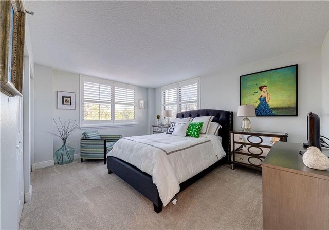 530 E CENTRAL BOULEVARD 306, Orlando, FL 32801