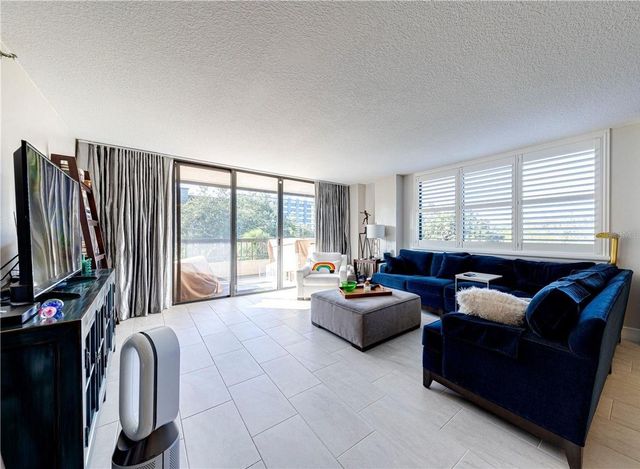 530 E CENTRAL BOULEVARD 306, Orlando, FL 32801