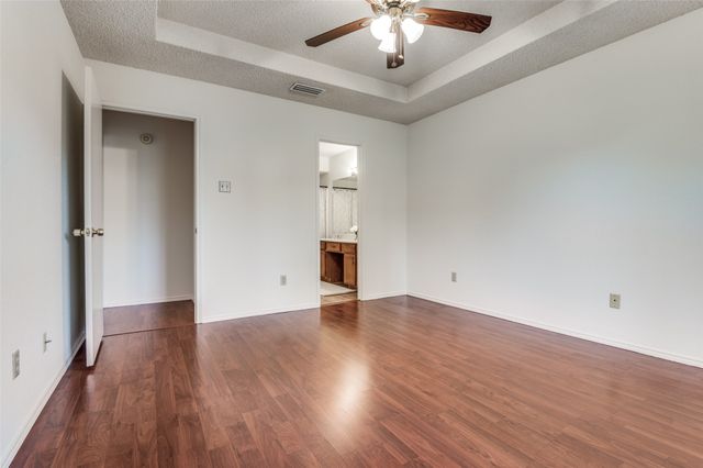 317 N Beltwoods Drive, Desoto, TX 75115