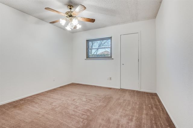 317 N Beltwoods Drive, Desoto, TX 75115