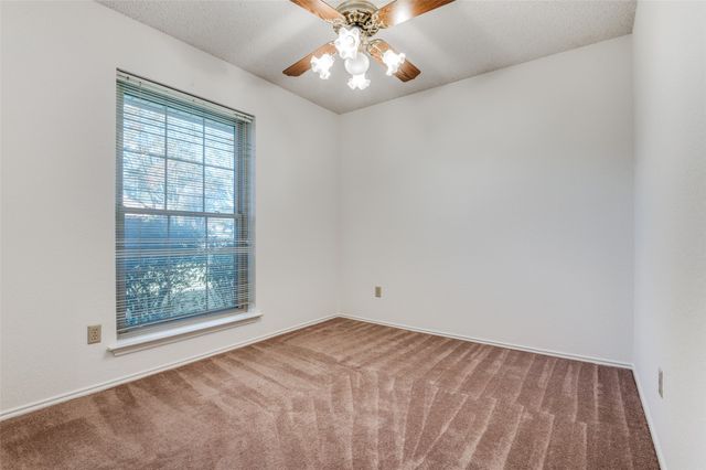 317 N Beltwoods Drive, Desoto, TX 75115