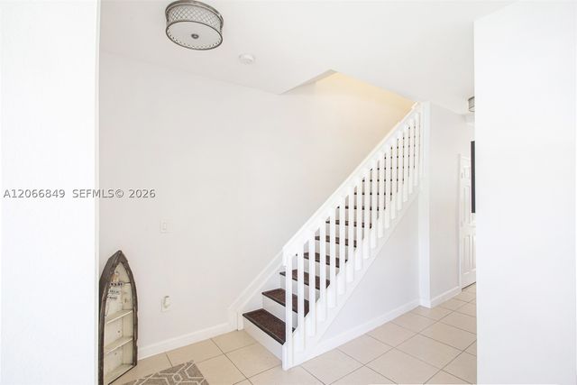 132 SE 28th Pl, Homestead, FL 33033
