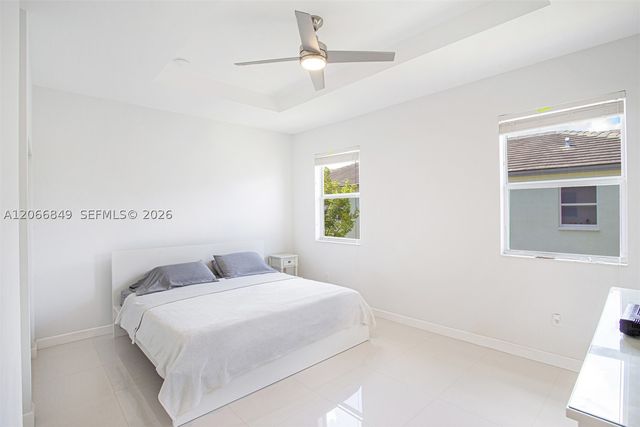 132 SE 28th Pl, Homestead, FL 33033