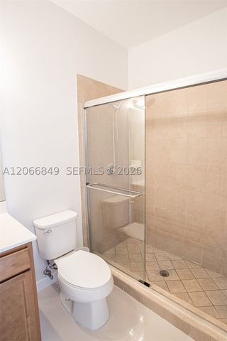 132 SE 28th Pl, Homestead, FL 33033