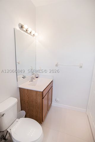 132 SE 28th Pl, Homestead, FL 33033
