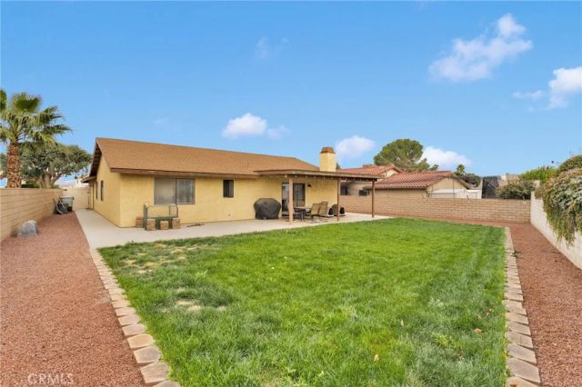 12566 Fairway, Victorville, CA 92395