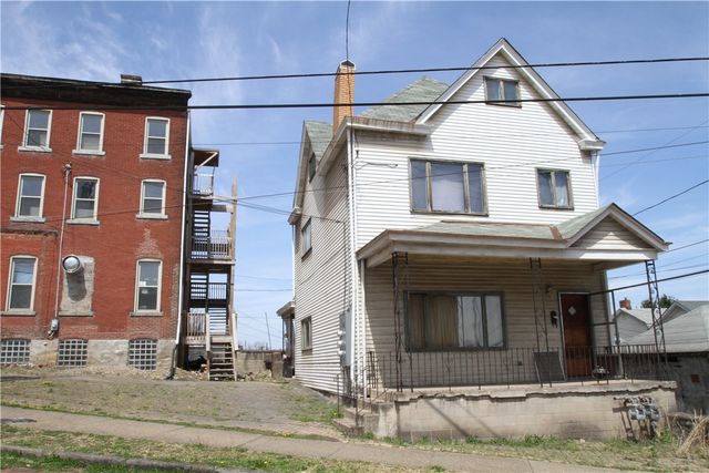 900 Island Ave, Mckees Rocks, PA 15136
