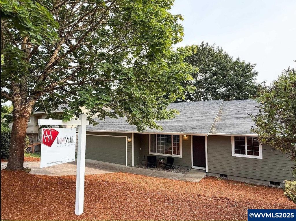 485 Upper LaVista Ct NW, Salem, OR 97304