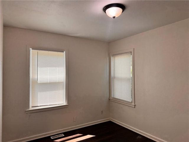 11108 Bennington Avenue, Kansas City, MO 64134