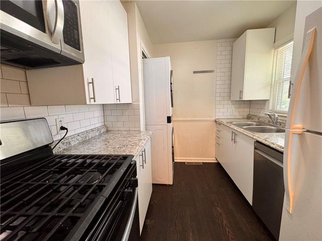 11108 Bennington Avenue, Kansas City, MO 64134
