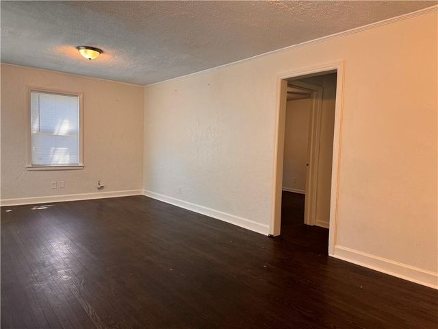 11108 Bennington Avenue, Kansas City, MO 64134