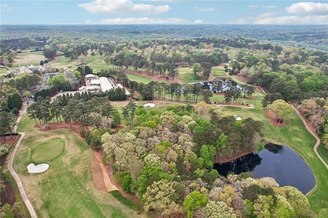 1005 16th Fairway, Sandy Springs, GA 30350