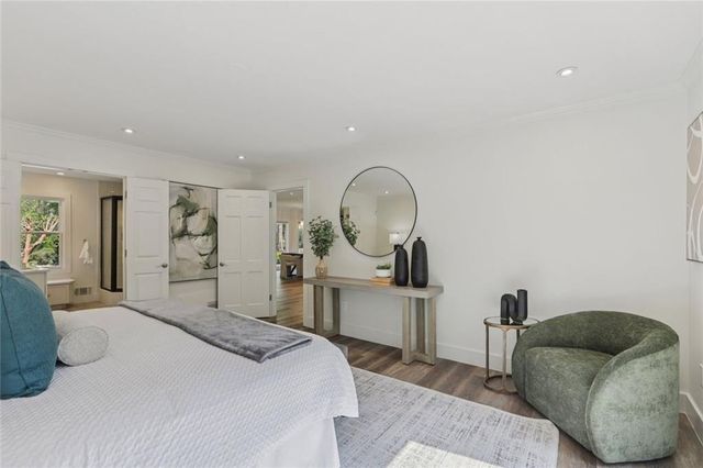 1005 16th Fairway, Sandy Springs, GA 30350