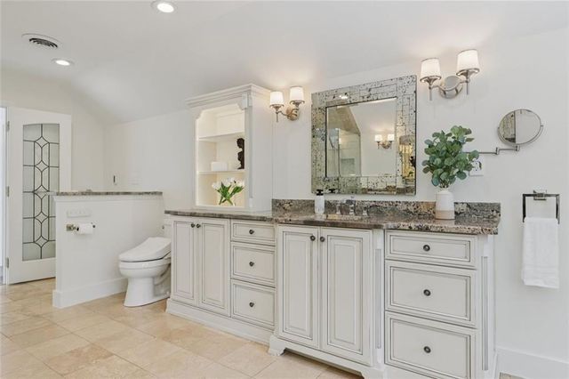 1005 16th Fairway, Sandy Springs, GA 30350