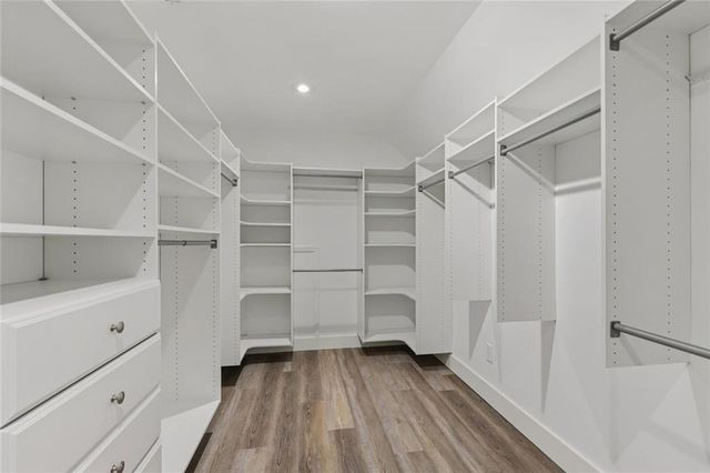 1005 16th Fairway, Sandy Springs, GA 30350