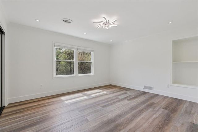 1005 16th Fairway, Sandy Springs, GA 30350