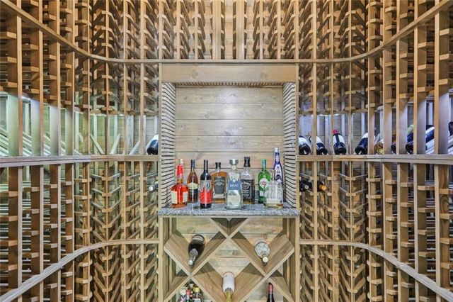 1005 16th Fairway, Sandy Springs, GA 30350