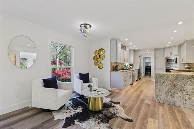 1005 16th Fairway, Sandy Springs, GA 30350