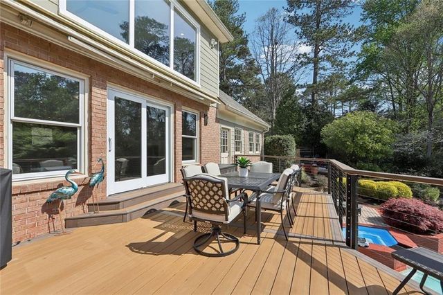 1005 16th Fairway, Sandy Springs, GA 30350