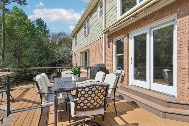 1005 16th Fairway, Sandy Springs, GA 30350