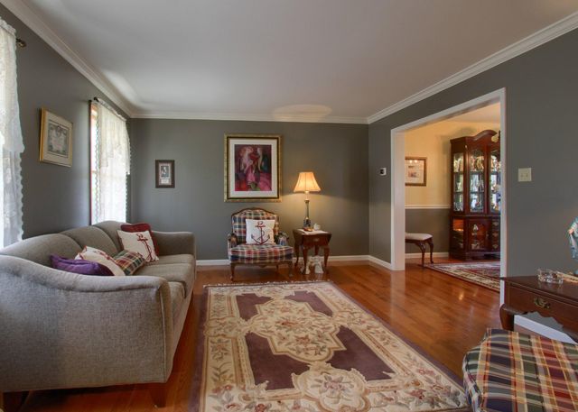 888 DAIRY CT, Harrisburg, PA 17111