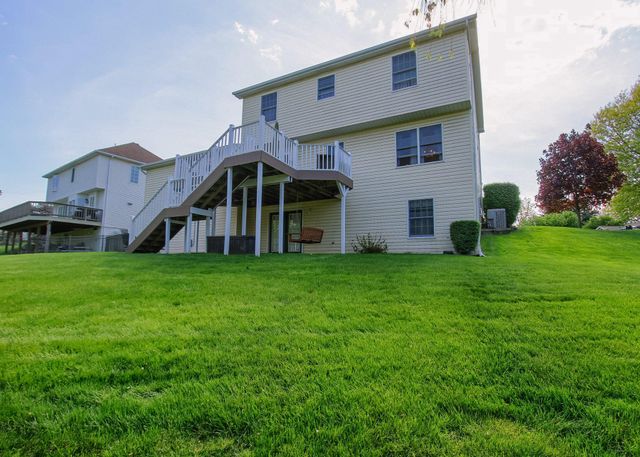 888 DAIRY CT, Harrisburg, PA 17111