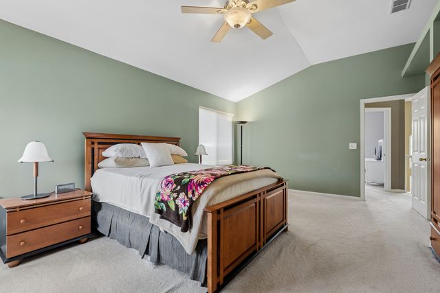 3102 Merrywell Court, Carpentersville, IL 60110