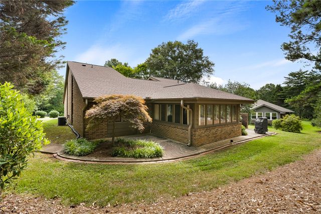 34 Hickory Way, Clemson, SC 29631